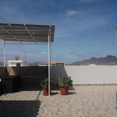 Apartamento Casa Hollanda Leilighet Mindelo Eksteriør bilde